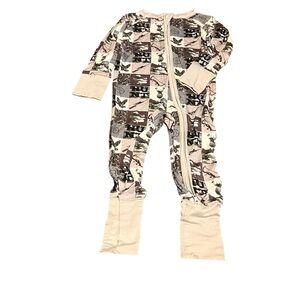 NEW Bamboo Baby Hunting Sleeper 12-18 mos Beige Camo Deer Ducks Cuddly Soft
